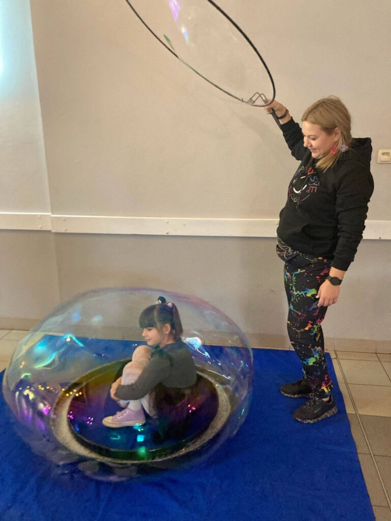 zamykanie w bańce animacje dla dzieci lublin